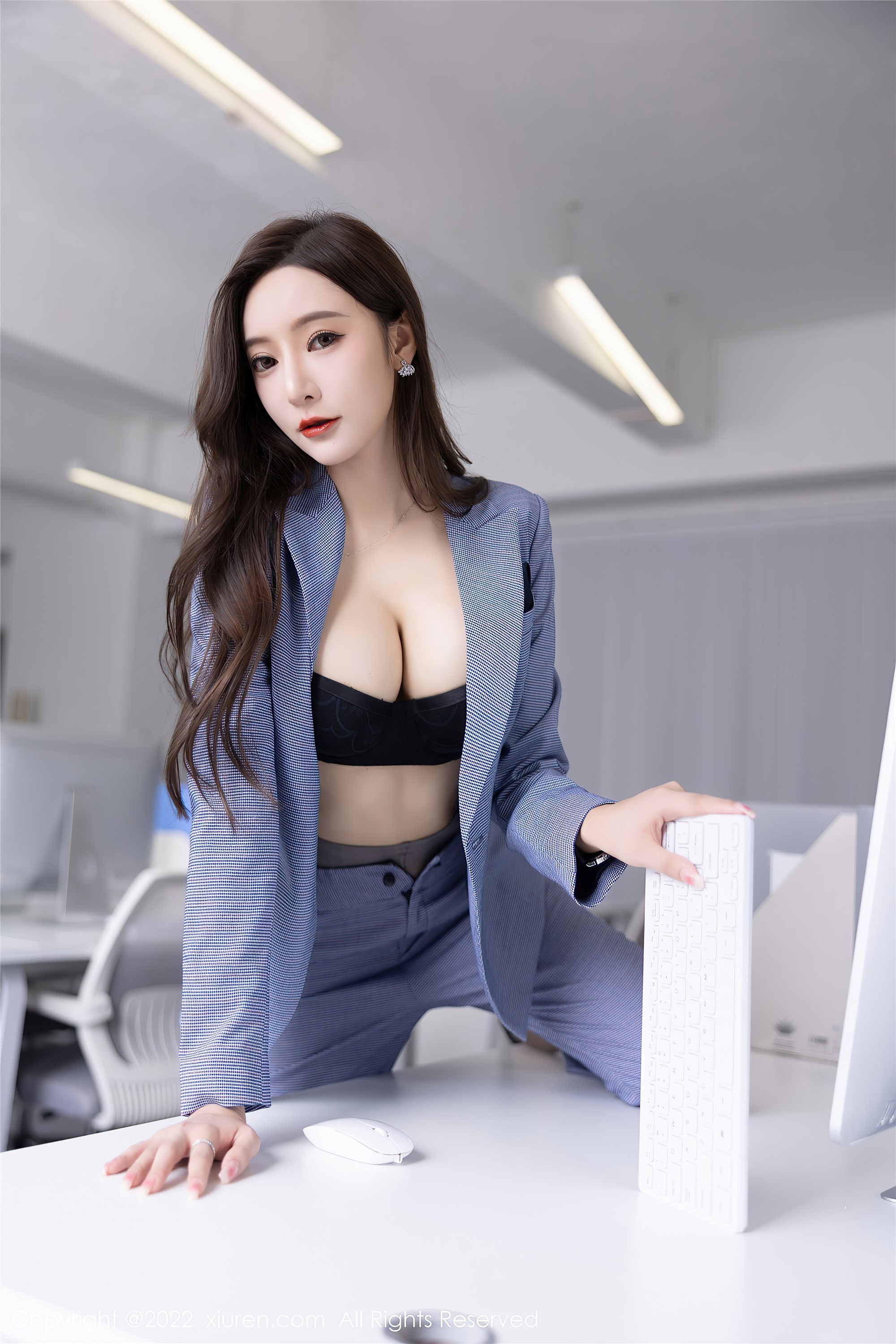 Xiuren秀人网 2022.09.22 NO.5629 王馨瑶yanni